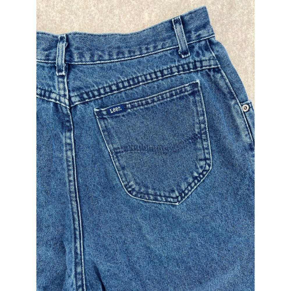 Vintage Lee Mom Jeans Blue Relaxed Fit Tapered Leg Denim Classic 90s USA 30x28